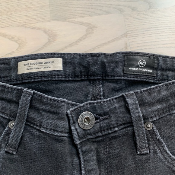 AG - Adriano Goldschmied Jeans - Picture 2 of 4
